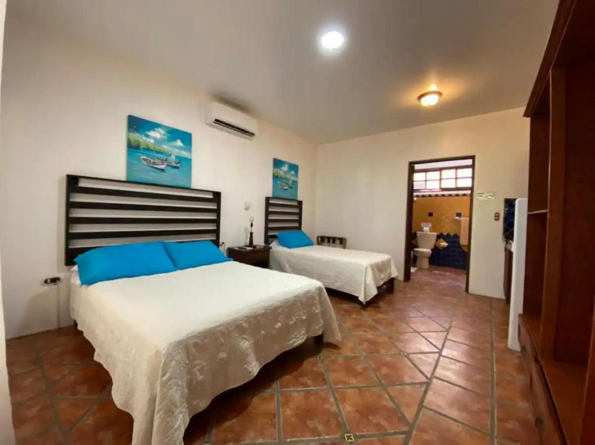 פוארטו לימון Hotel Playa Westfalia מראה חיצוני תמונה