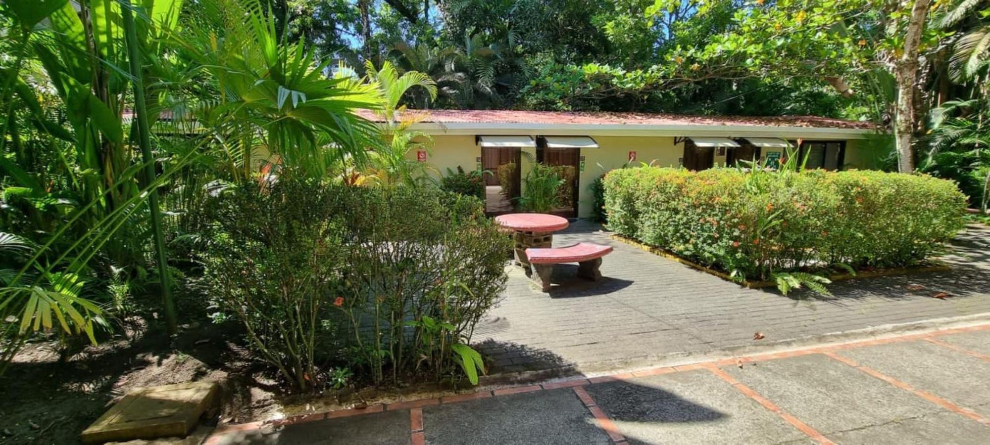 פוארטו לימון Hotel Playa Westfalia מראה חיצוני תמונה
