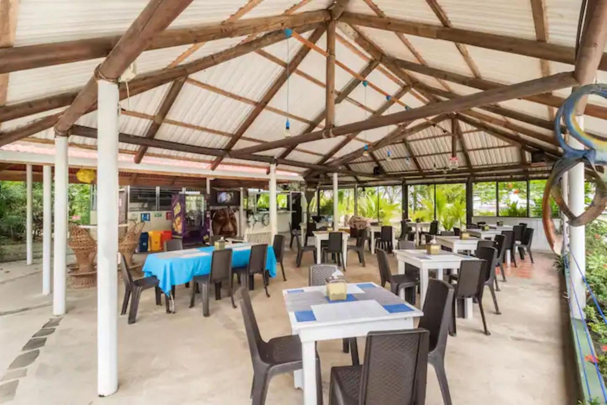 פוארטו לימון Hotel Playa Westfalia מראה חיצוני תמונה