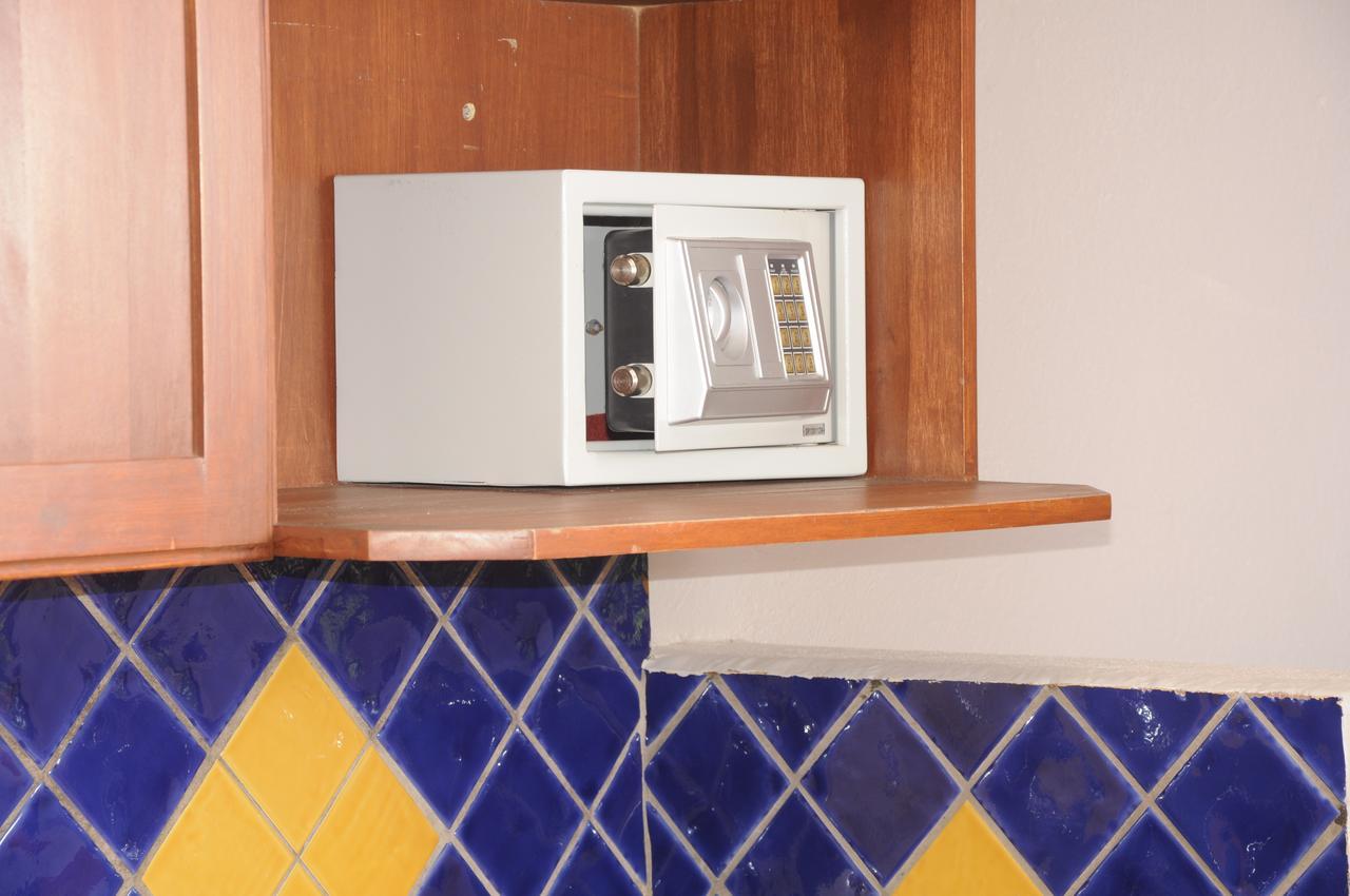 פוארטו לימון Hotel Playa Westfalia מראה חיצוני תמונה